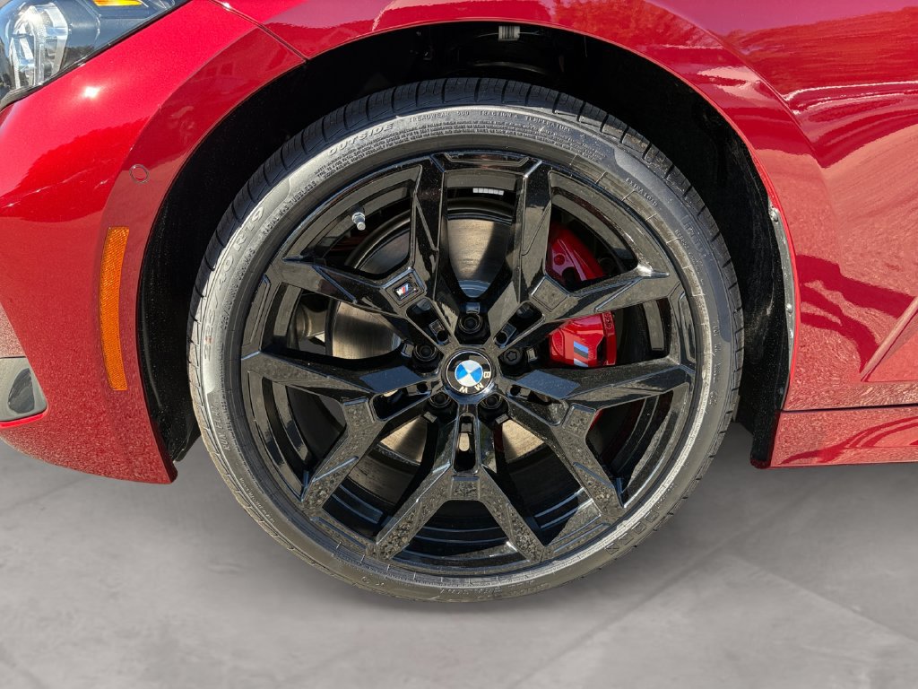 New 2026 BMW 330i xDrive Sedan w/ M Sport Package AWD/4WD image 14