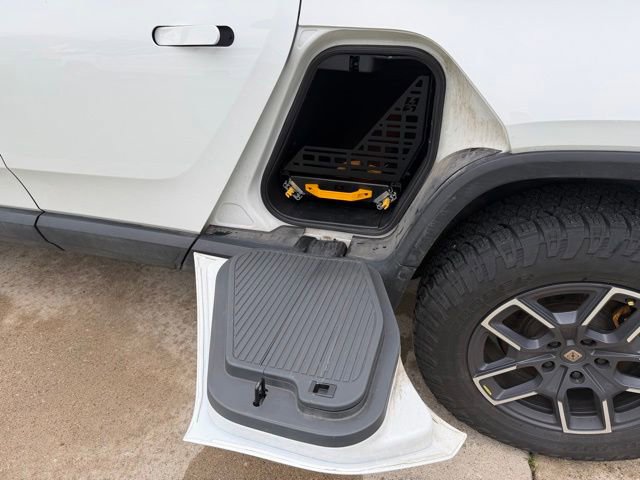 Used 2022 Rivian R1T Launch Edition AWD/4WD image 23