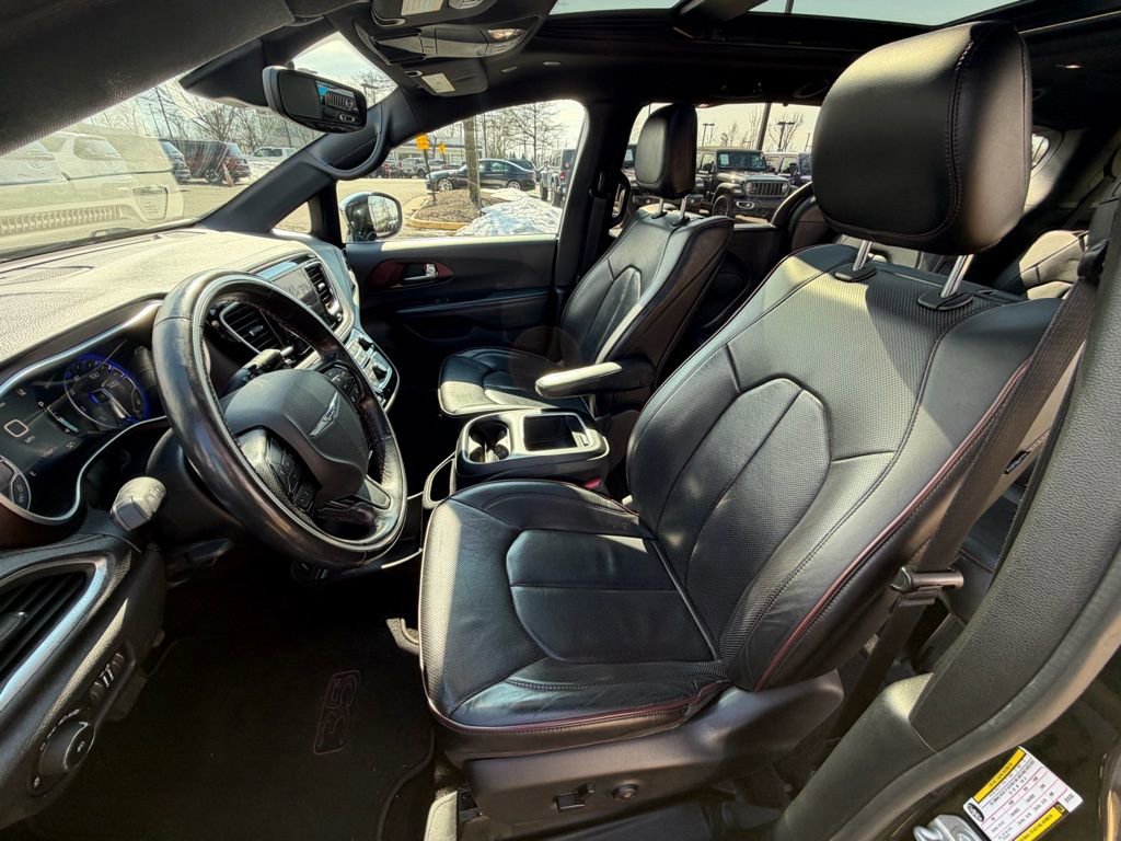 Used 2020 Chrysler Pacifica Limited image 22