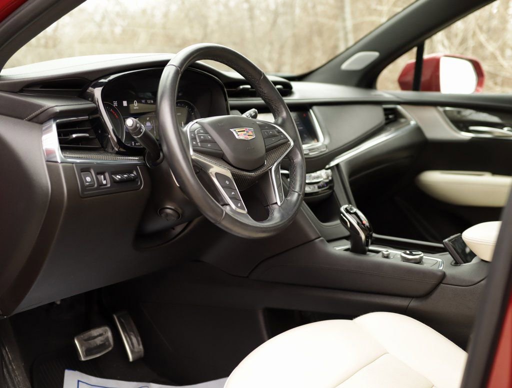 Used 2020 Cadillac XT5 Sportv image 9