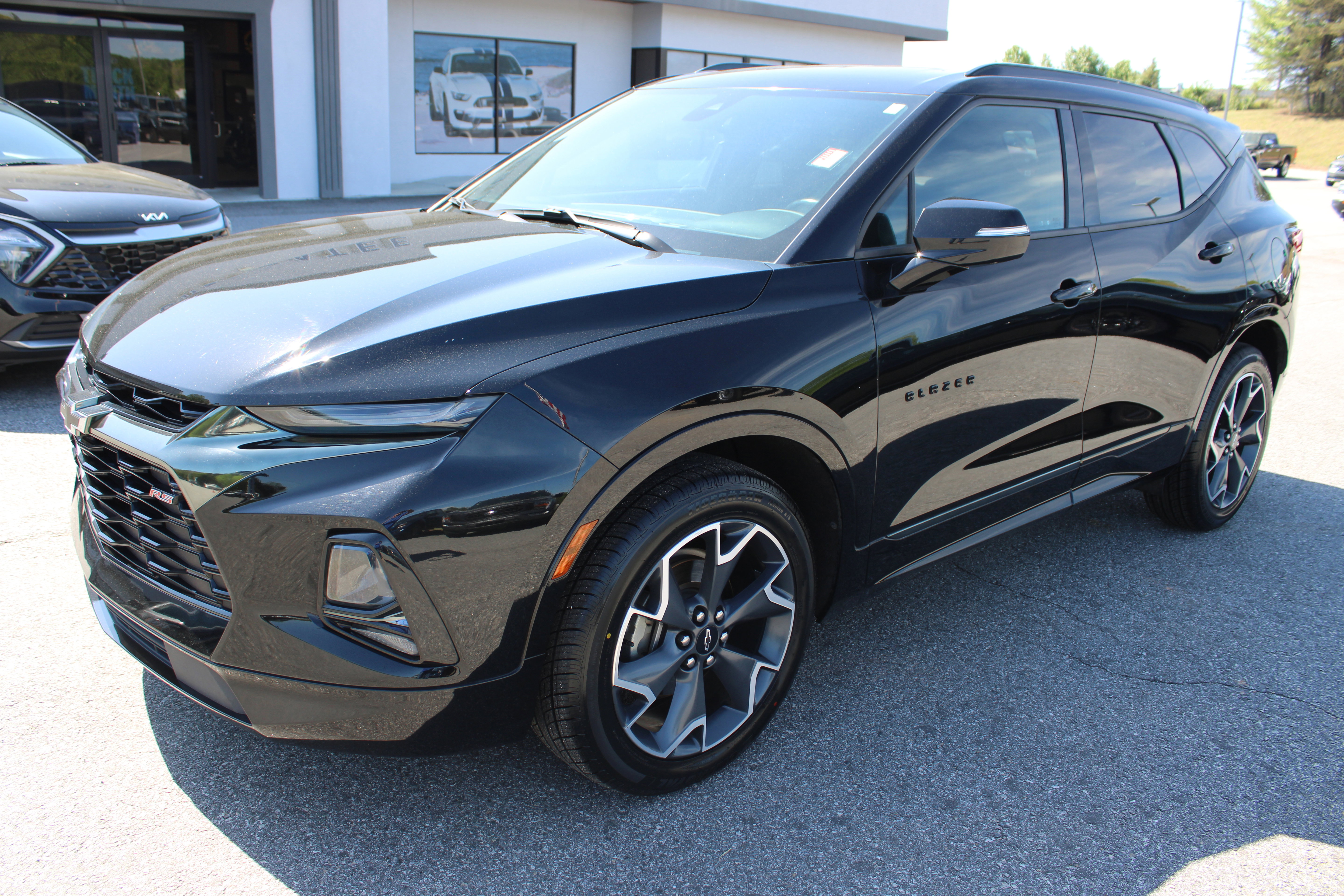 Used 2019 Chevrolet Blazer RS image 2