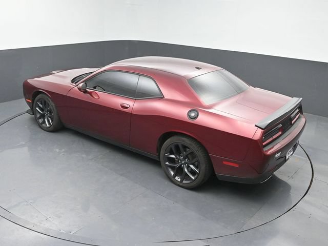 Used 2022 Dodge Challenger SXT RWD image 29