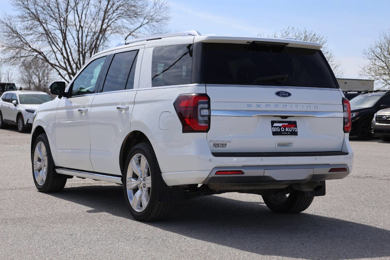 Used 2023 Ford Expedition Platinum image 11