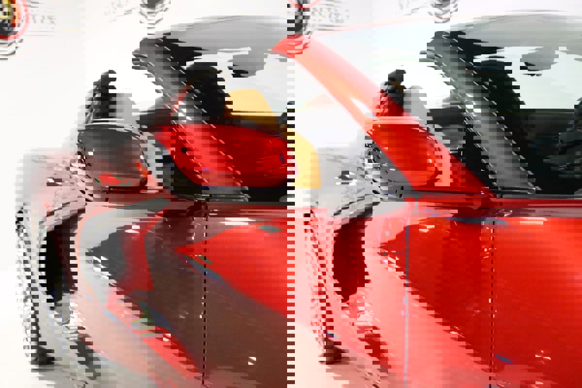 Used 2024 Chevrolet Corvette Stingray Premium Conv w/ Stealth Interior Trim Package image 82