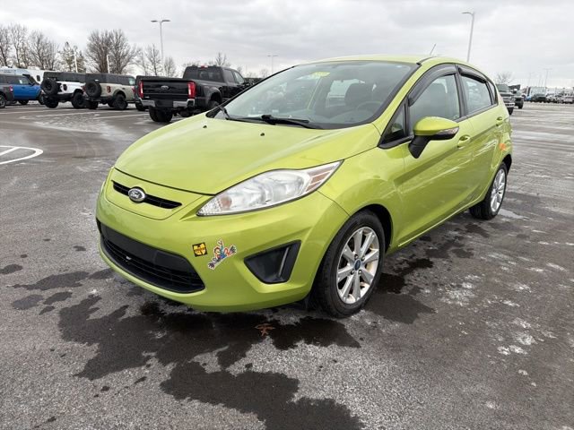 Used 2013 Ford Fiesta SE image 2