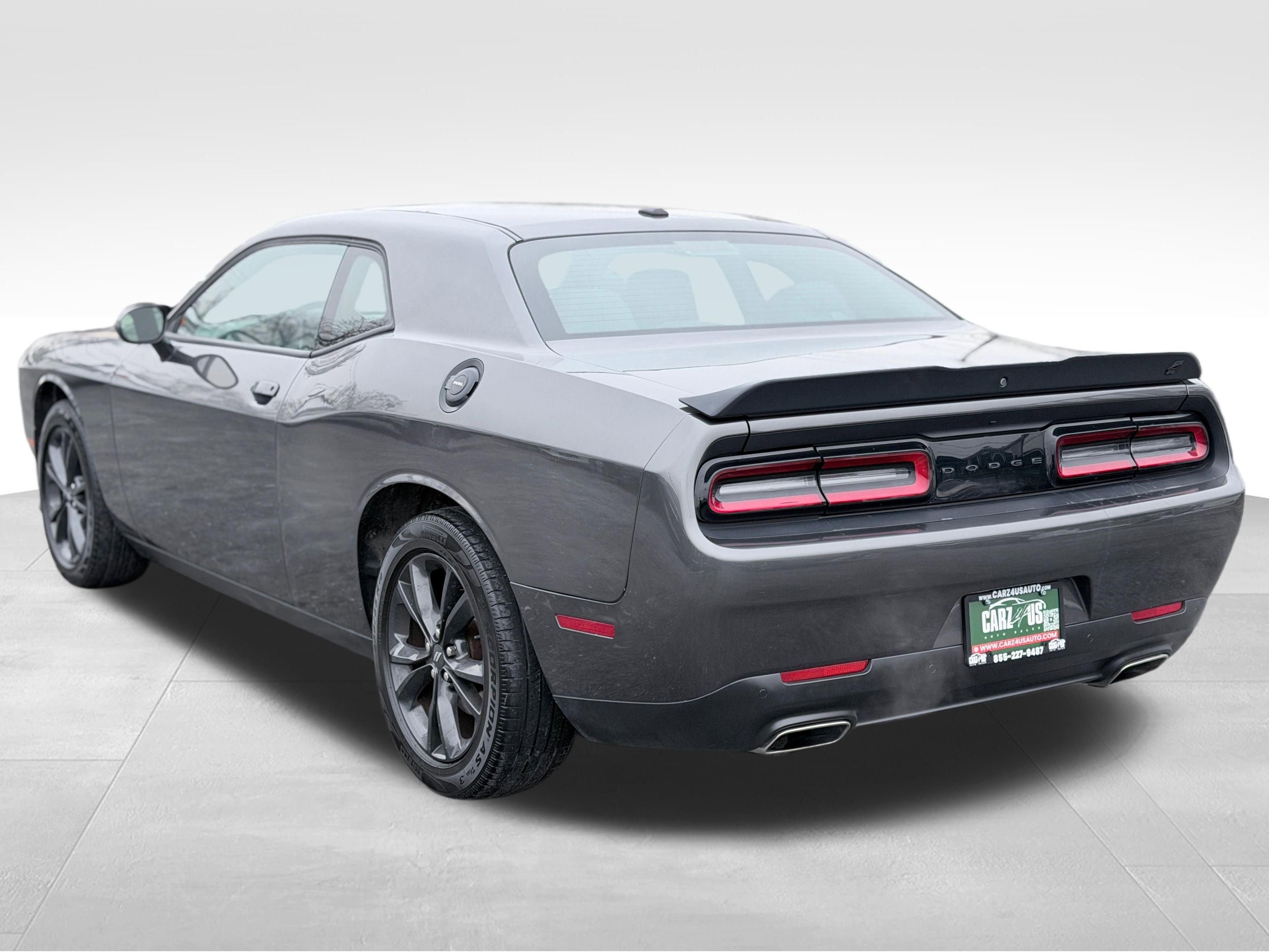 Used 2020 Dodge Challenger GT w/ Blacktop Package AWD/4WD image 9