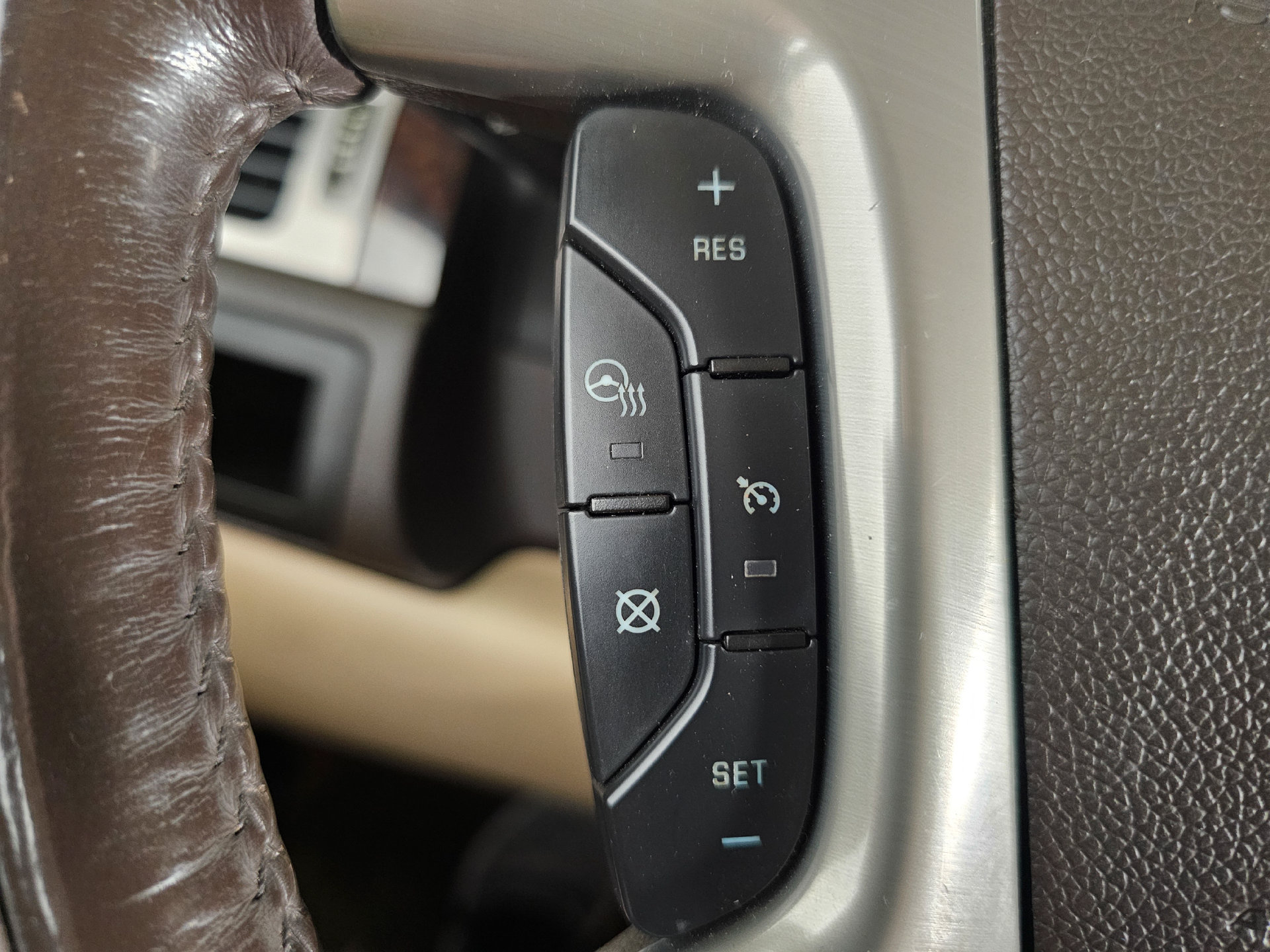 Used 2014 GMC Yukon Denali AWD/4WD image 56