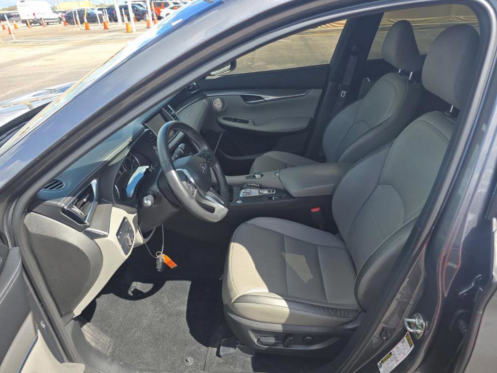 Used 2023 INFINITI QX50 Luxe image 15