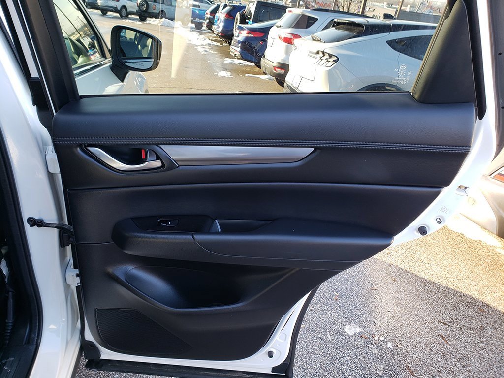 Used 2020 MAZDA CX-5 Touring image 18