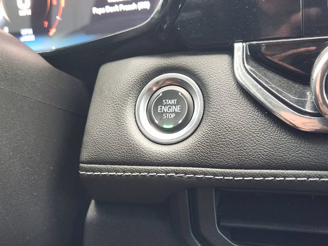 Used 2025 Chevrolet Colorado LT RWD image 8