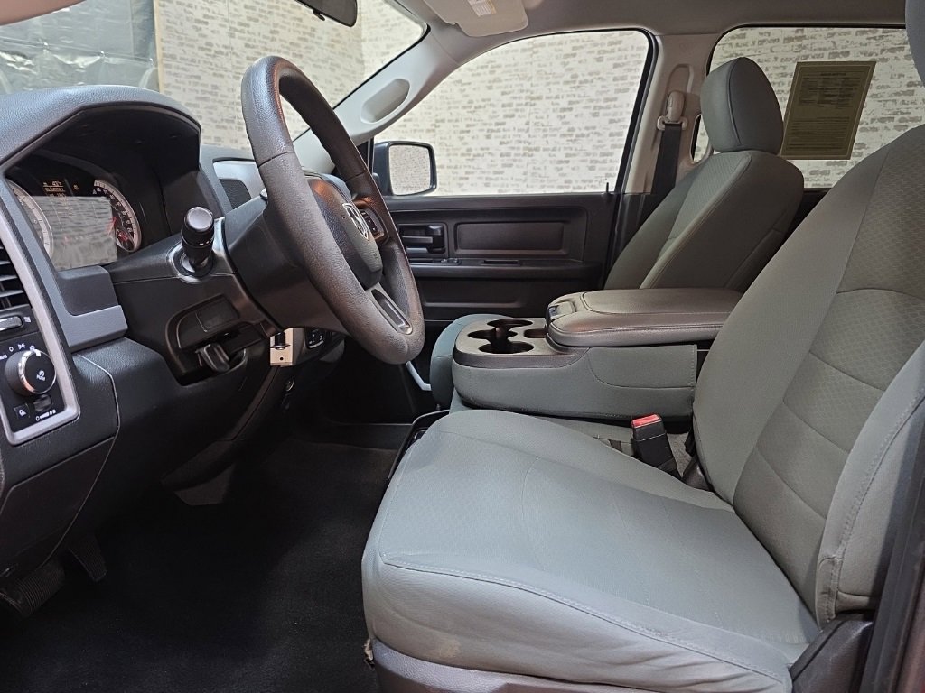 Used 2017 RAM 1500 Express image 22