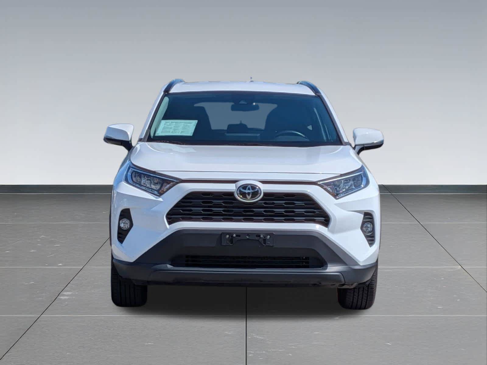 Used 2020 Toyota RAV4 XLE AWD/4WD image 8