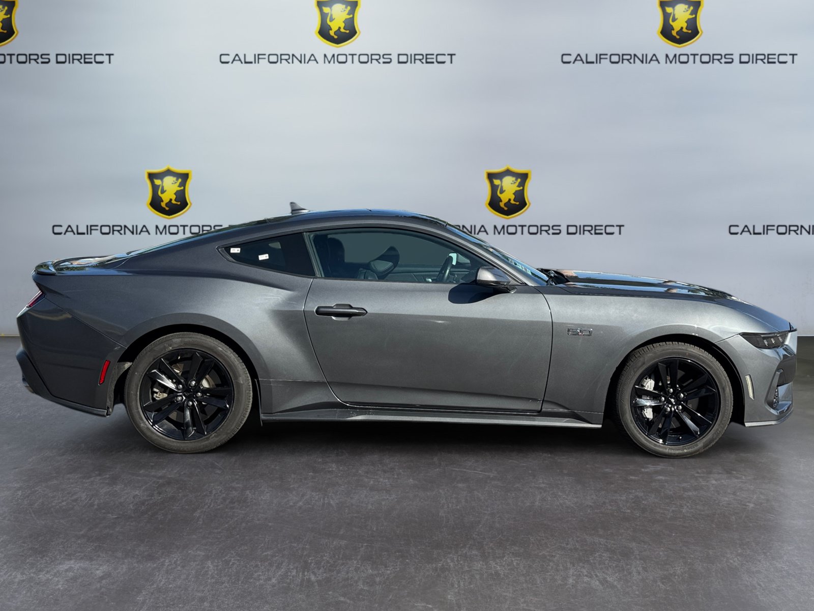 Used 2024 Ford Mustang GT RWD image 6