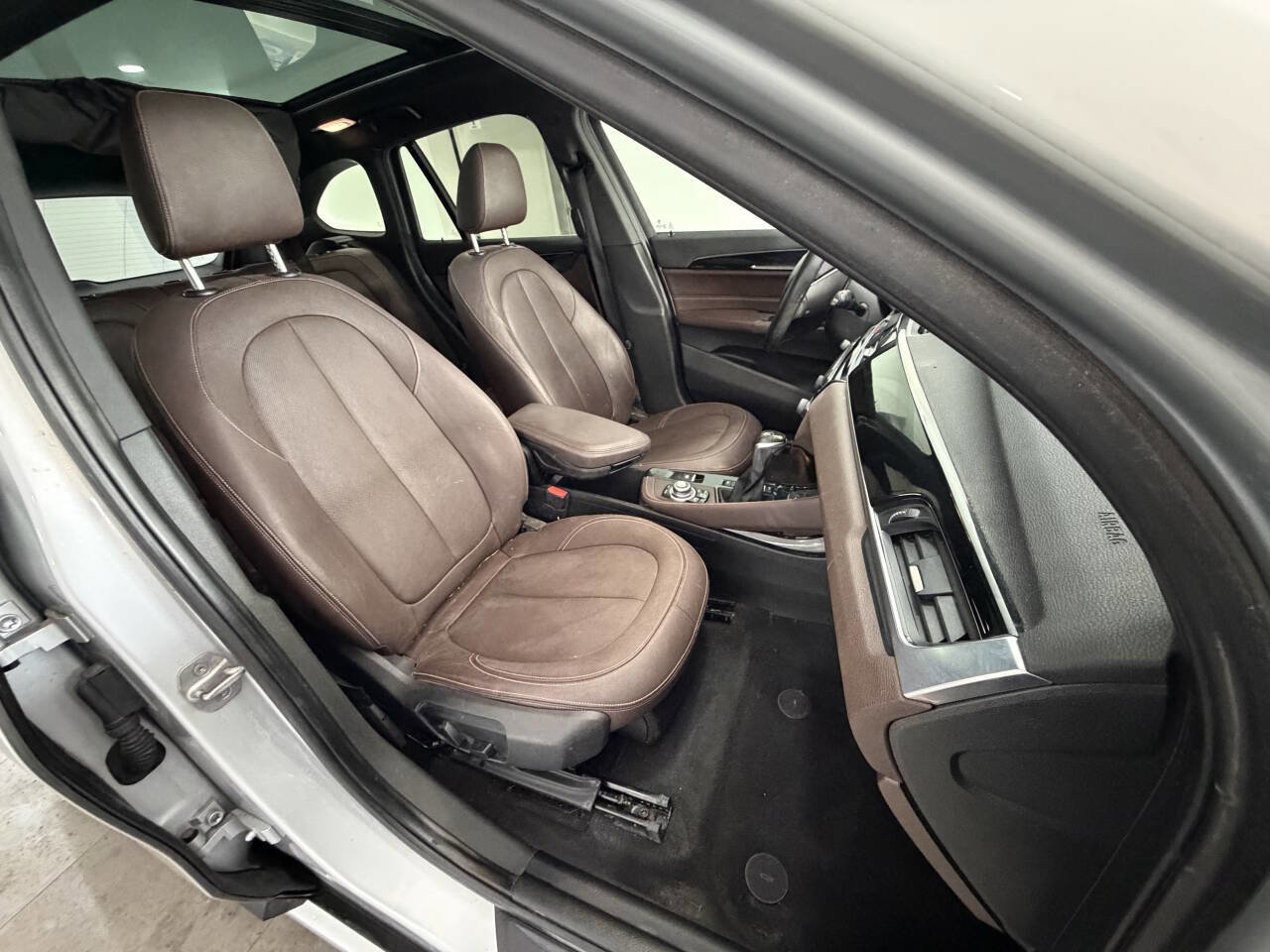 Used 2016 BMW X1 xDrive28i AWD/4WD image 8