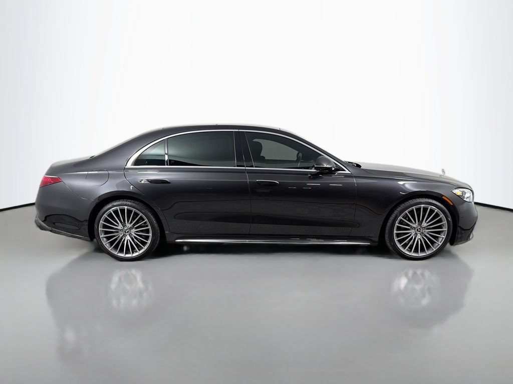 Used 2023 Mercedes-Benz S 500 4MATIC image 4