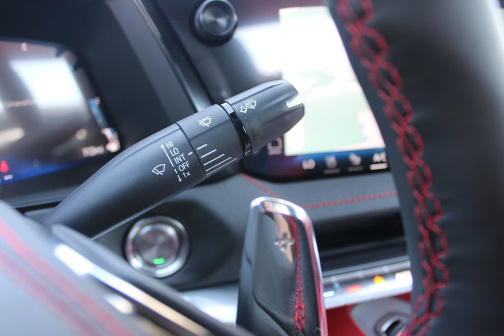 New 2027 Chevrolet Corvette Stingray Convertible w/ Battery Protection Package RWD image 34