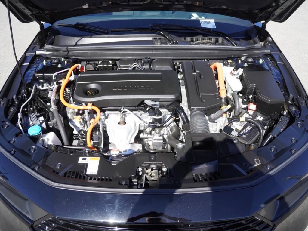 Used 2023 Honda Accord Sport image 28