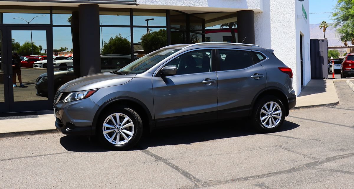 Used 2019 Nissan Rogue Sport SV FWD image 4