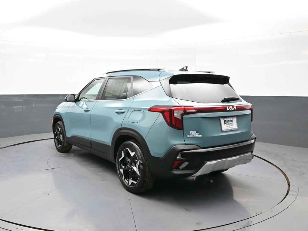 Certified 2025 Kia Seltos EX w/ EX Sunroof Package image 8