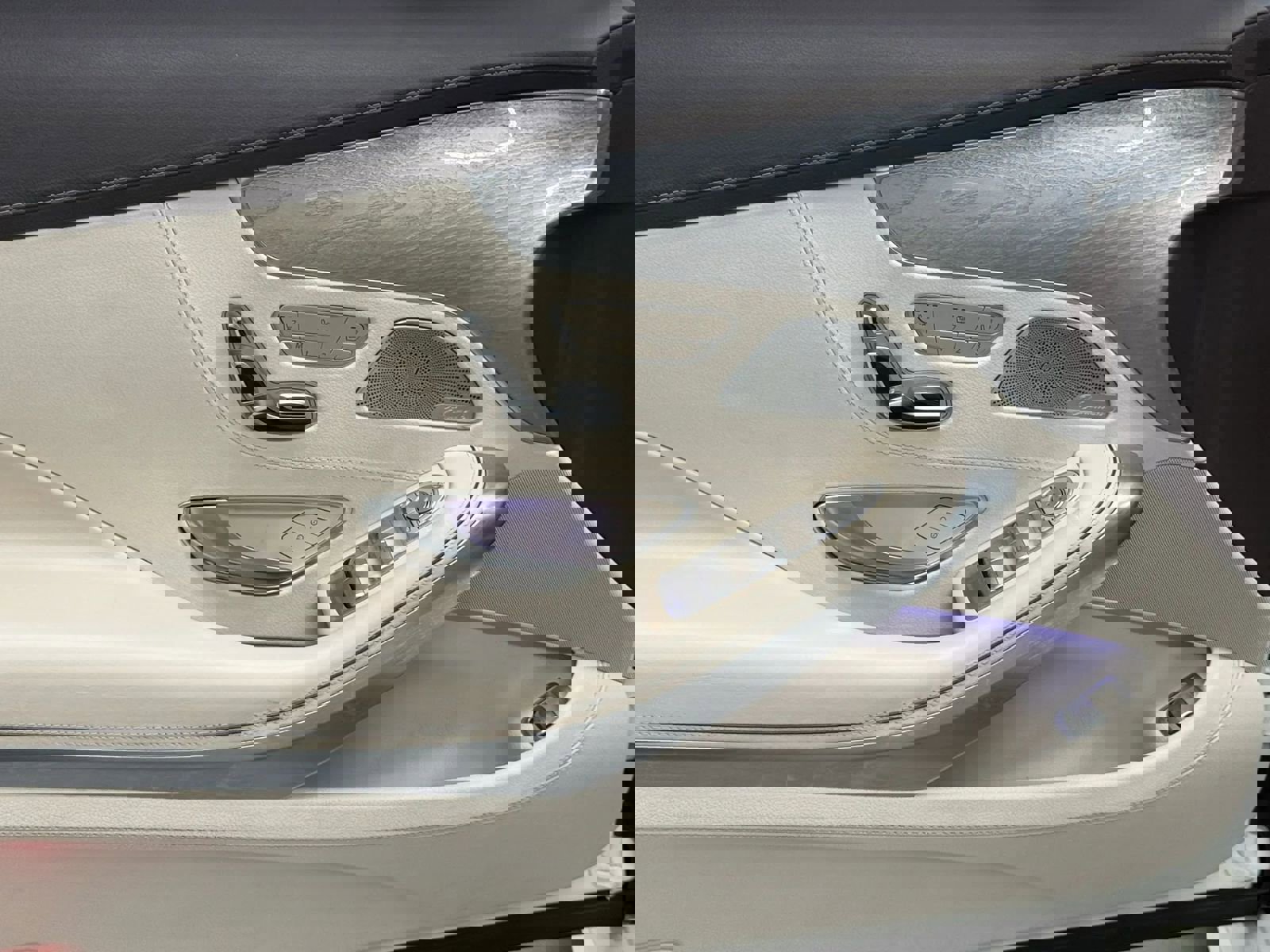 Used 2016 Mercedes-Benz S 550 4MATIC image 16