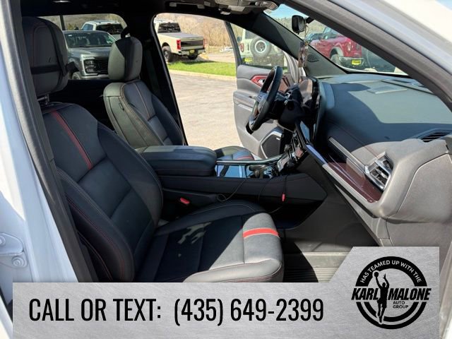 Used 2024 Chevrolet Traverse RS w/ LPO, Floor Liner Package image 40