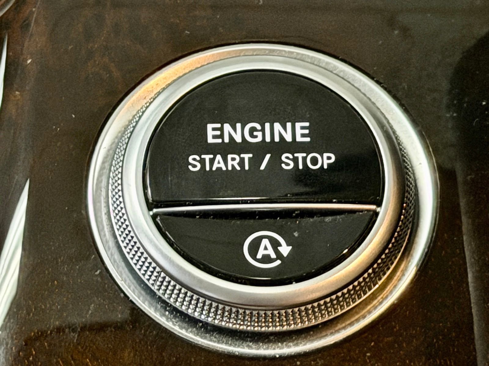 Certified 2022 Mercedes-Benz S 500 4MATIC image 32