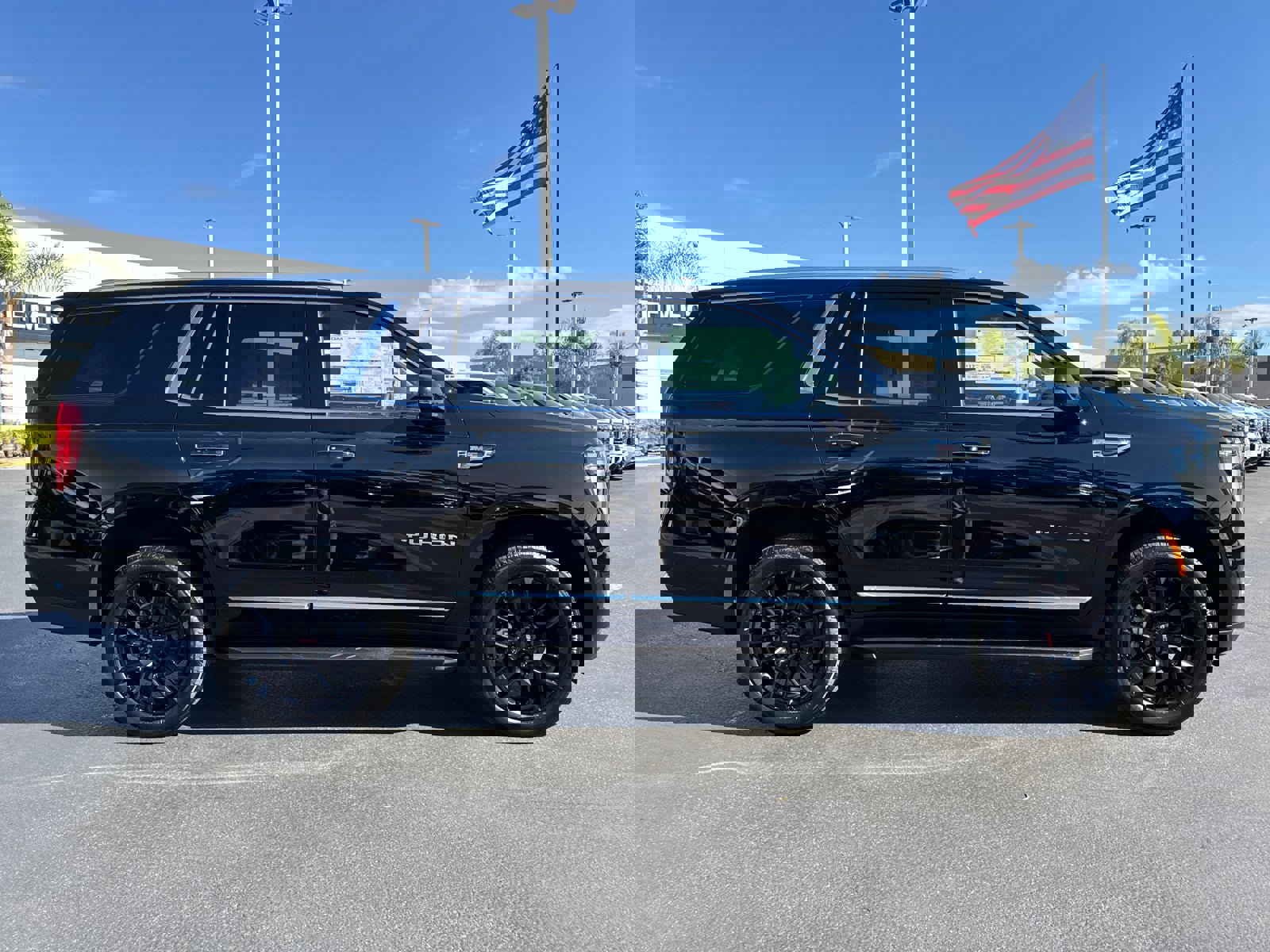 Used 2026 GMC Yukon Elevation image 7