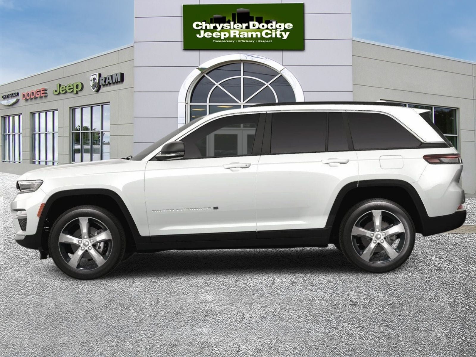 Used 2024 Jeep Grand Cherokee Limited AWD/4WD image 4