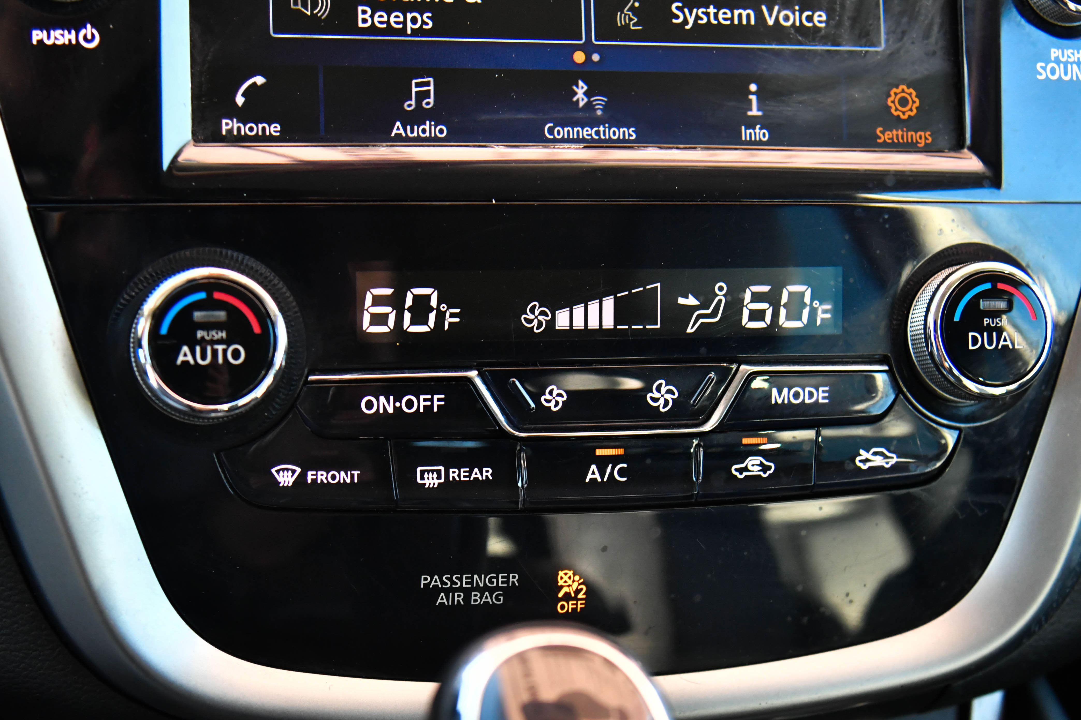 Used 2023 Nissan Murano SV image 22