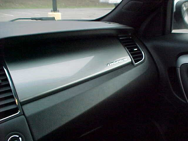 Used 2015 Ford Taurus SEL image 21