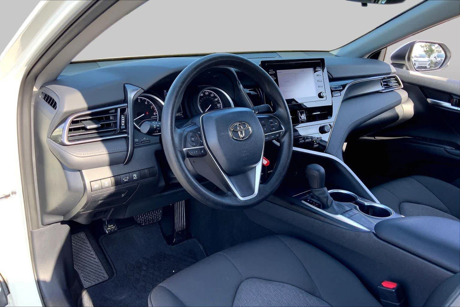 Used 2023 Toyota Camry LE FWD image 17