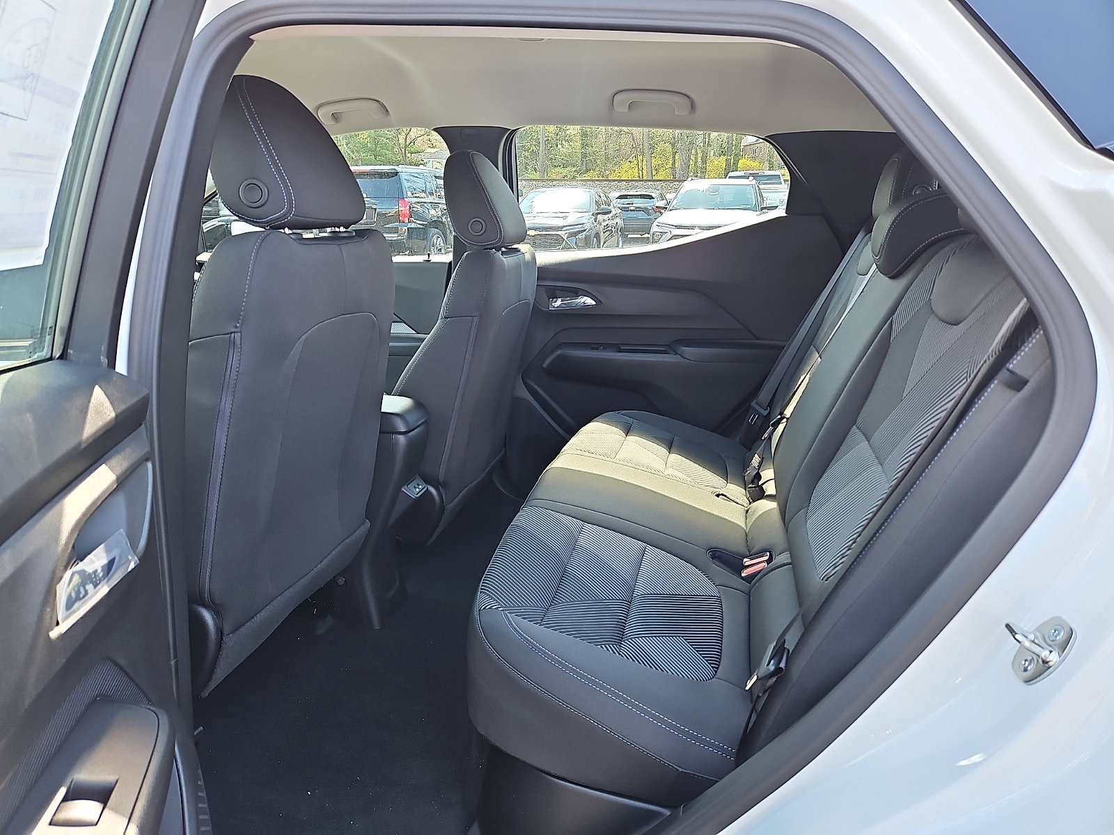 New 2027 Chevrolet Bolt LT image 5