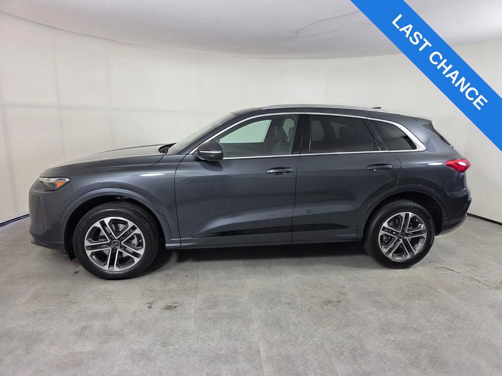 Used 2025 Audi Q5 Premium image 7