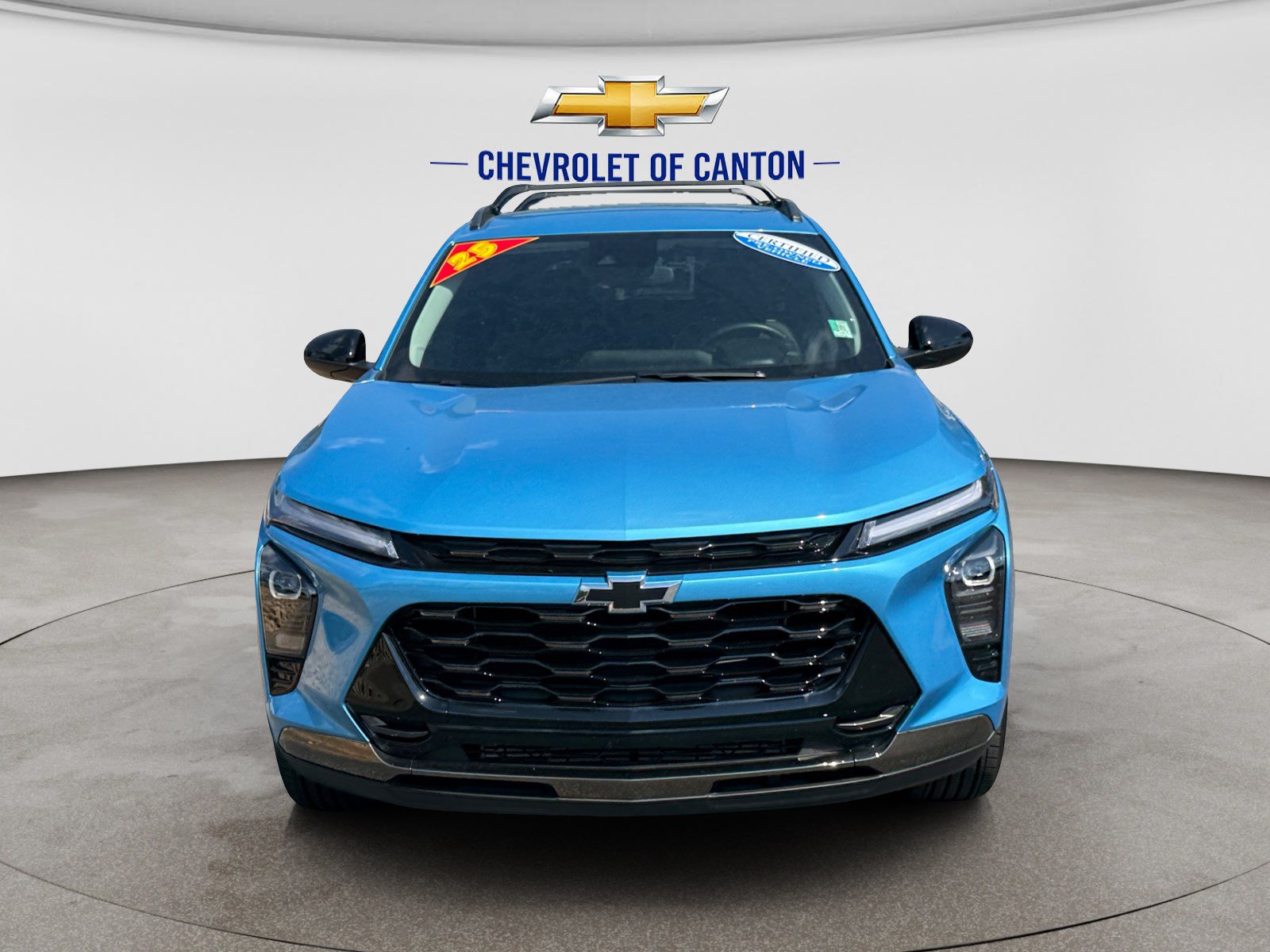 Used 2025 Chevrolet Trax ACTIV w/ Driver Confidence Package FWD image 2