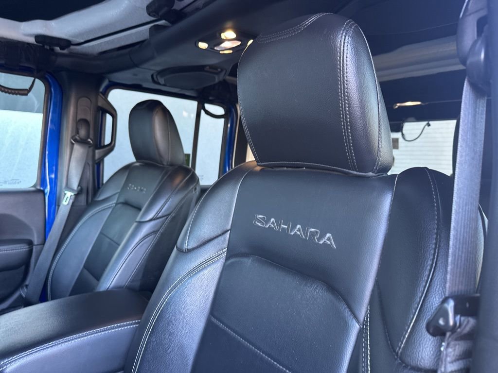 Used 2019 Jeep Wrangler Unlimited Sahara image 15