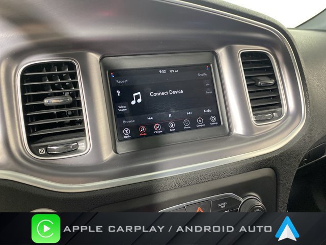 Used 2021 Dodge Charger SXT RWD image 3
