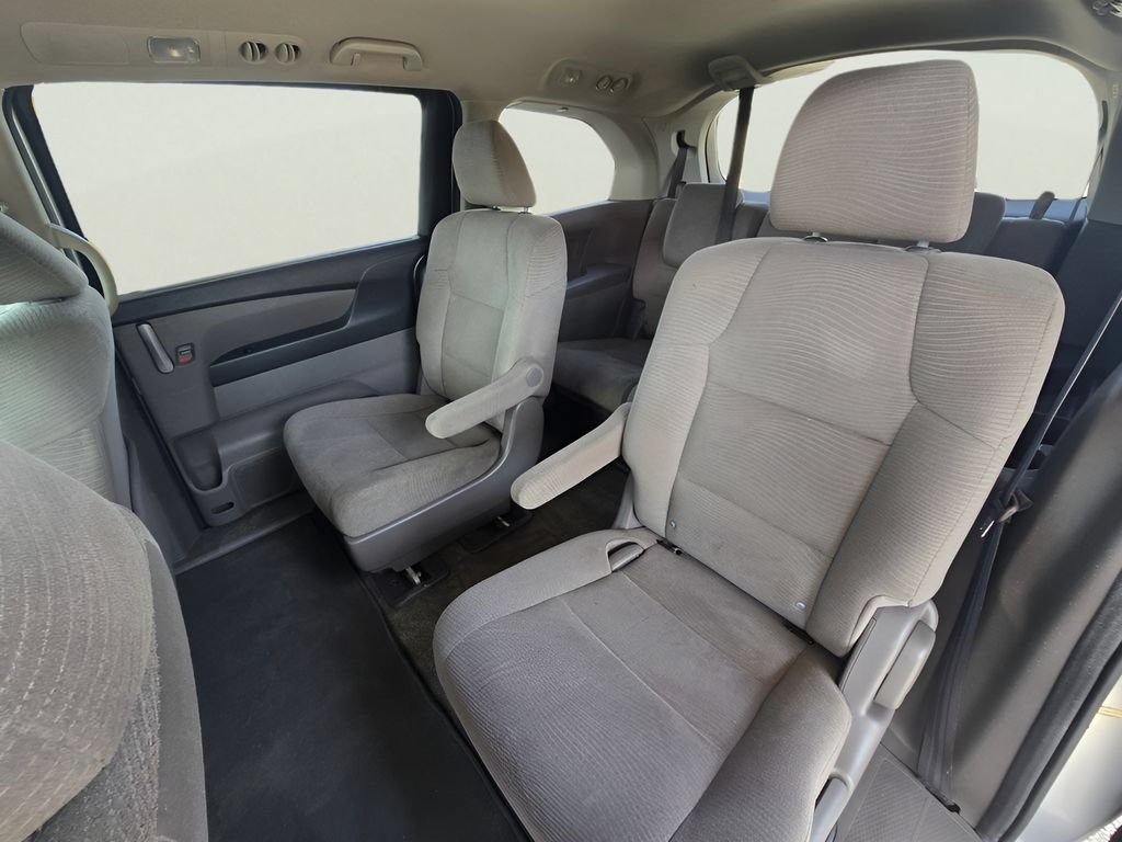 Used 2013 Honda Odyssey LX image 15