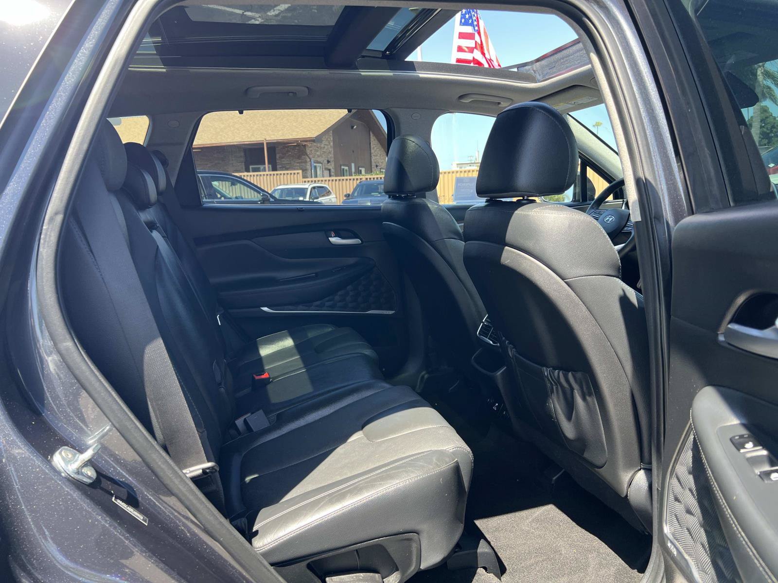 Used 2020 Hyundai Santa Fe Limited AWD/4WD image 35