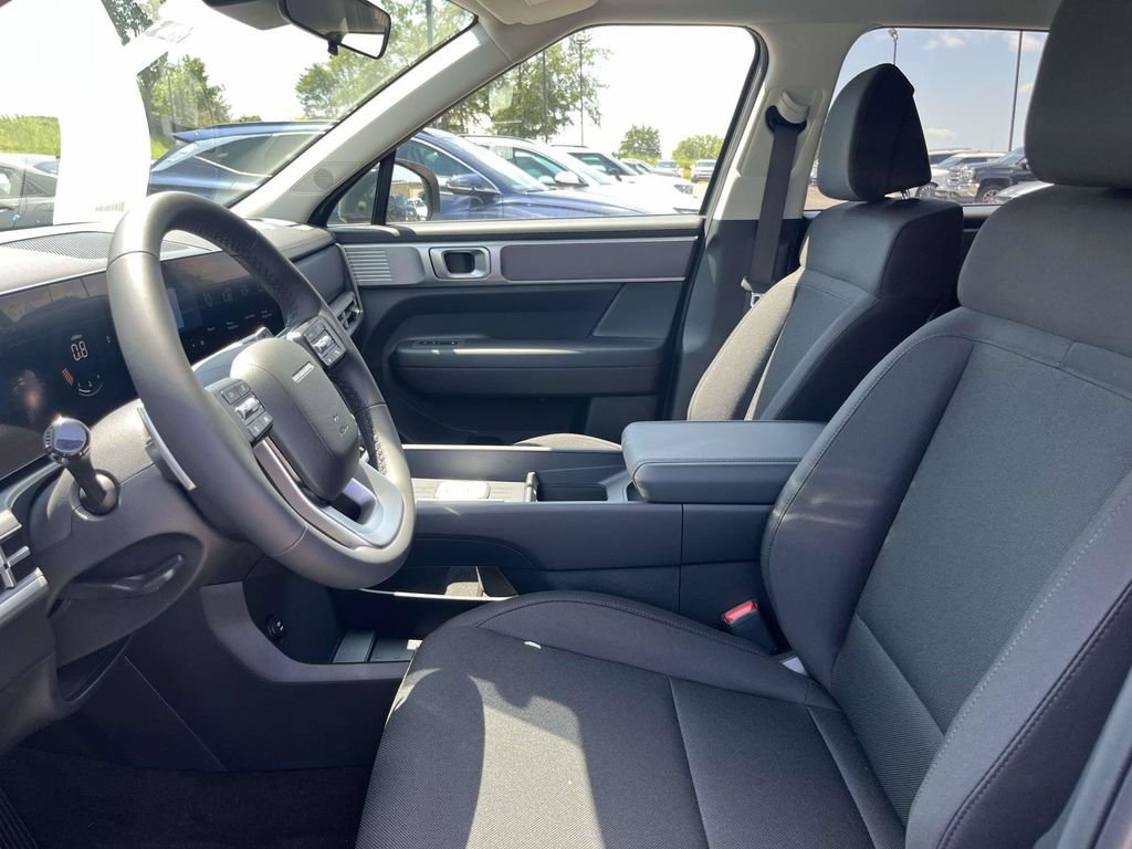 New 2027 Hyundai Santa Fe SE FWD image 14