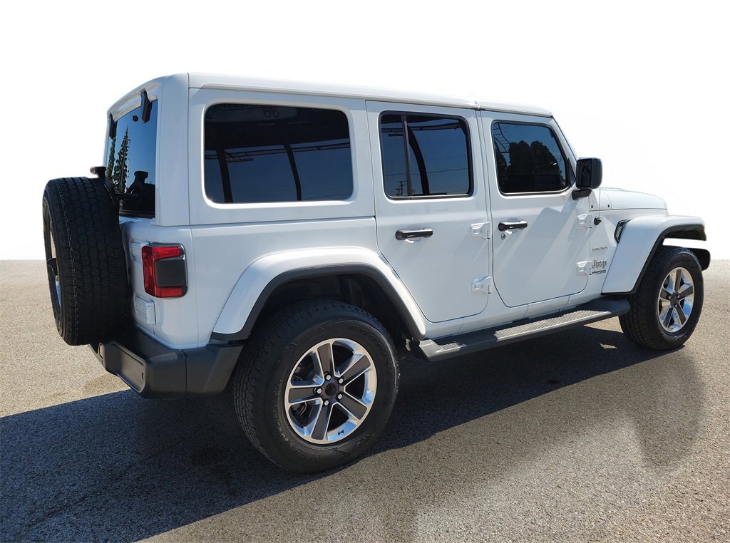 Used 2022 Jeep Wrangler Unlimited Sahara w/ Cold Weather Group image 4