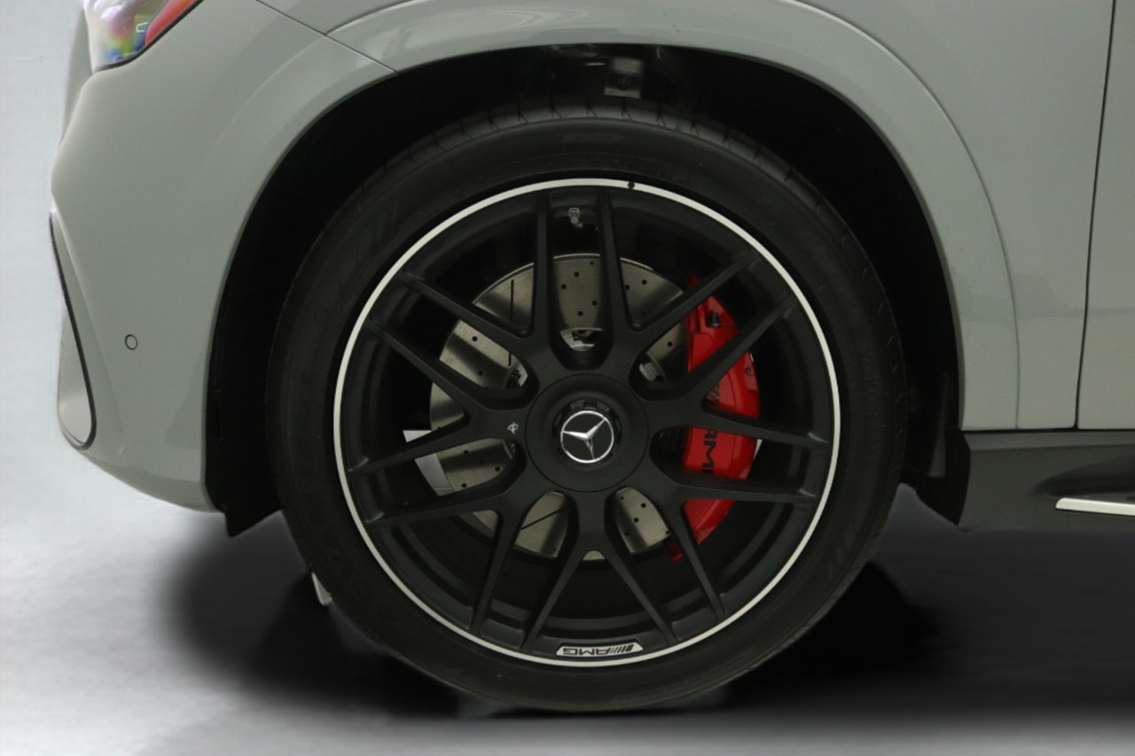 New 2026 Mercedes-Benz GLE 63 AMG S image 11