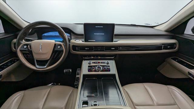 Used 2021 Lincoln Aviator 2WD image 23