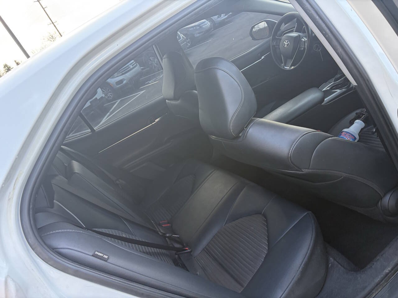 Used 2020 Toyota Camry SE FWD image 20