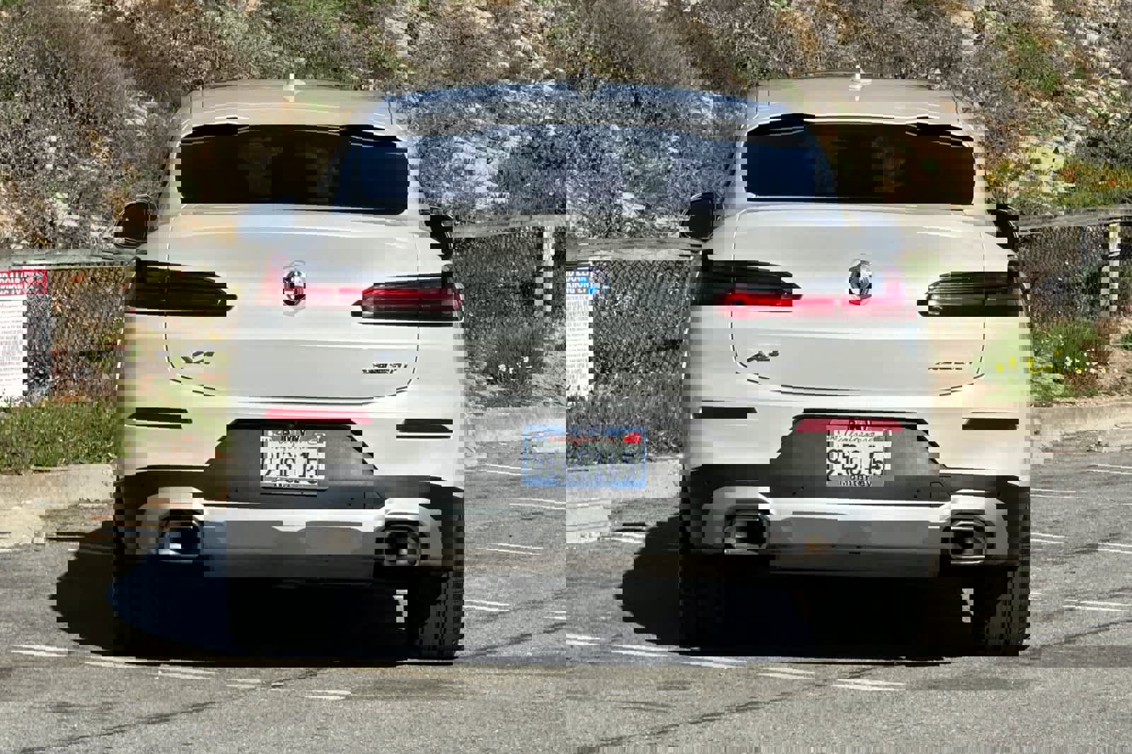 Certified 2023 BMW X4 xDrive30i w/ Premium Package image 8