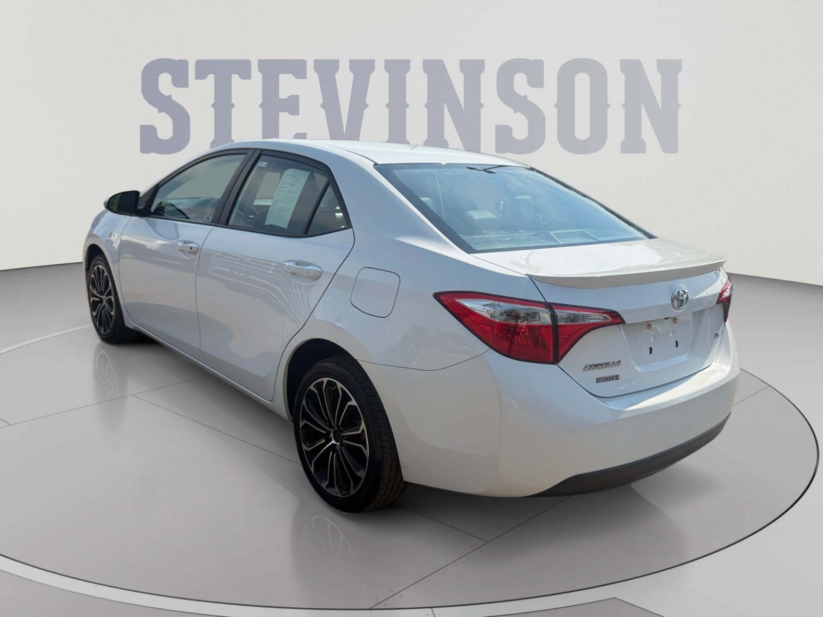 Used 2016 Toyota Corolla S FWD image 3