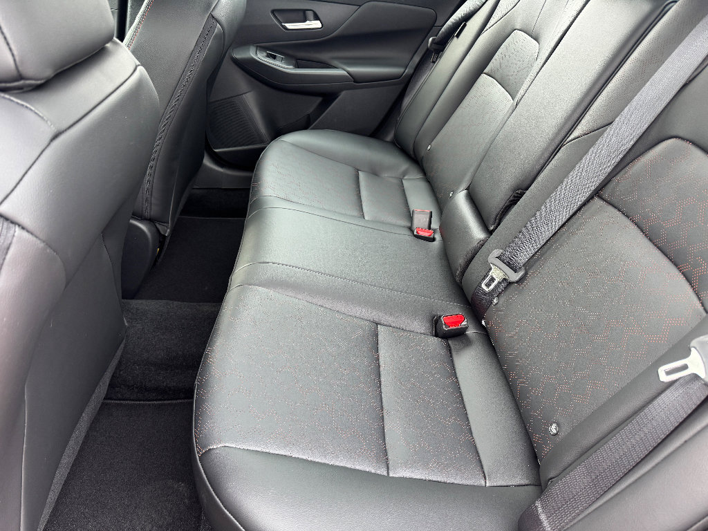 New 2026 Nissan Sentra SR w/ SR Premium Package FWD image 17