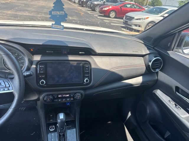 Used 2024 Nissan Kicks SR w/ SR Premium Package FWD image 14