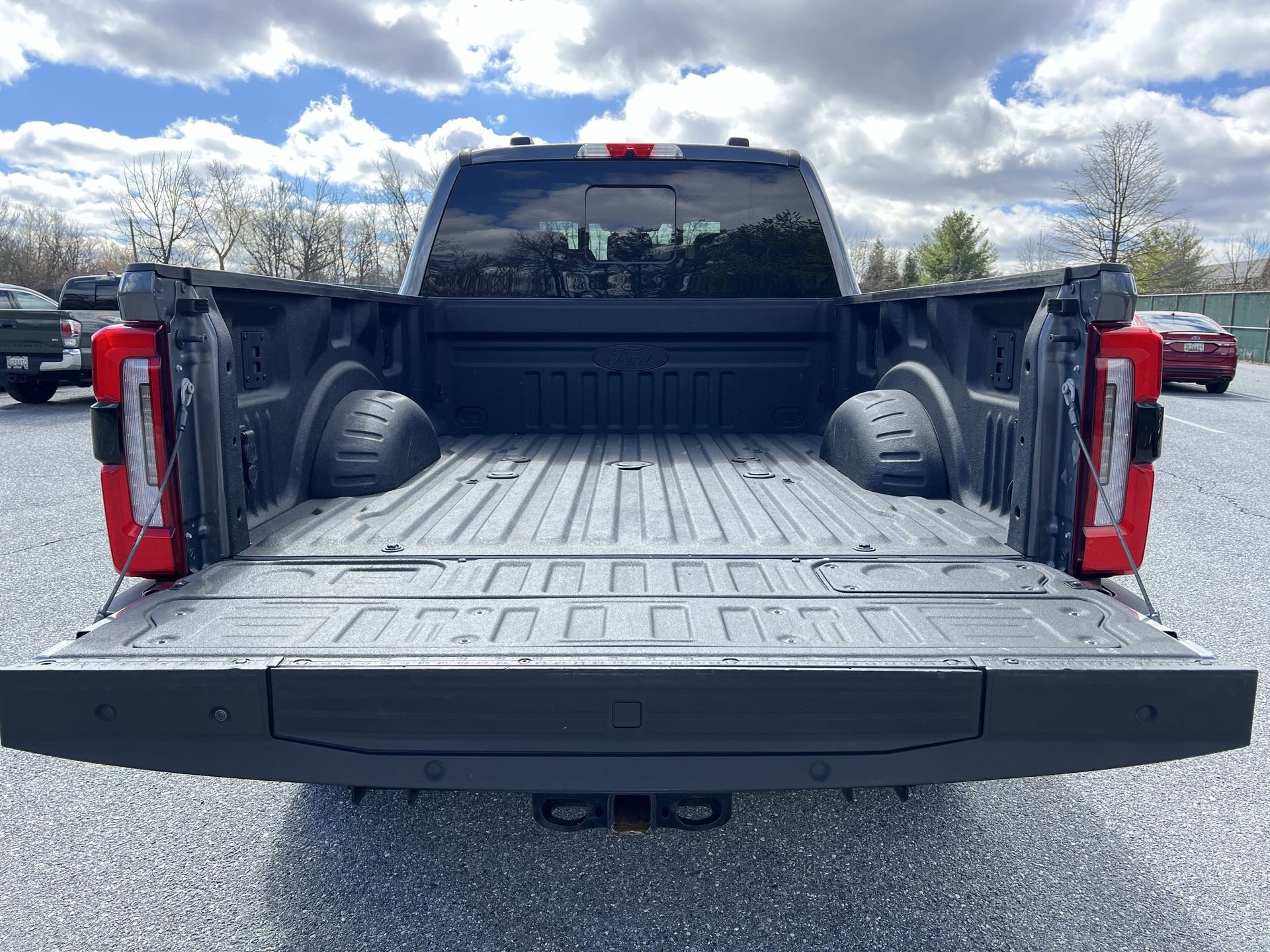 Used 2024 Ford F250 Platinum image 26