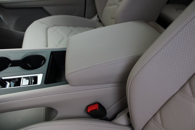New 2026 Volkswagen Atlas SE image 16