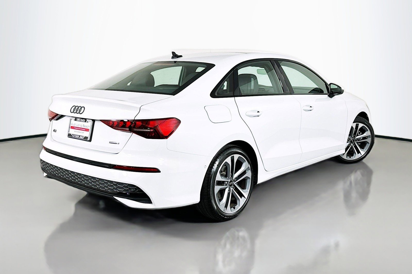 Used 2025 Audi A3 2.0T Premium Plus w/ Premium Plus Package AWD/4WD image 14